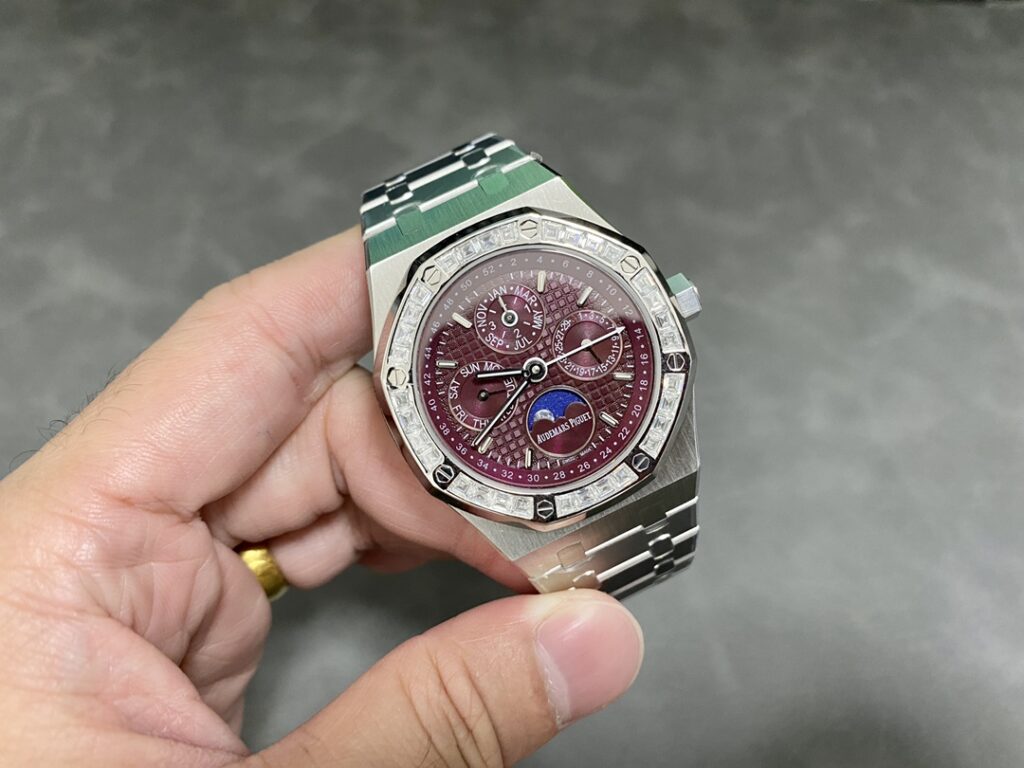 Đồng Hồ Audemars Piguet Royal Oak 26574ST Chế Tác Moissanite Baguette 41mm (6)