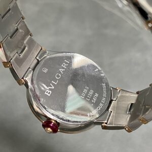 Đồng Hồ Bvlgari Lvcea Siêu Cấp Nữ Dây Kim Loại Mặt Số Đỏ (2)