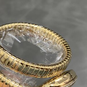 Đồng Hồ Bvlgari Serpenti Nữ Siêu Cấp Hình Rắn Mạ Vàng 35mm (1)