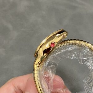 Đồng Hồ Bvlgari Serpenti Nữ Siêu Cấp Hình Rắn Mạ Vàng 35mm (1)