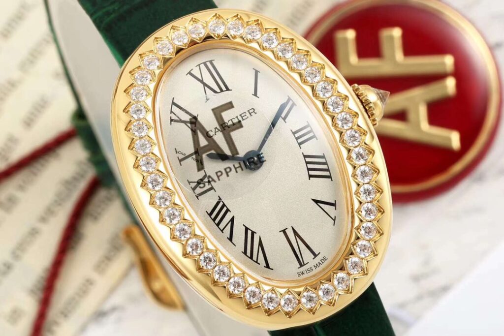 Đồng Hồ Cartier Baignoire Nữ Đính Đá Dây Da Màu Xanh Lá AF (17)