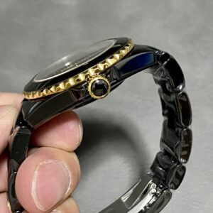 Đồng Hồ Chanel J12 Replica Vỏ Gốm Đen Mạ Vàng 18K Nhà Máy BV (8)