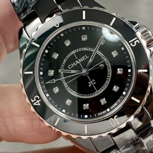 Đồng Hồ Chanel J12 Siêu Cấp Nữ Vỏ Gốm Cerami Cọc Số Đính Đá 33mm (4)