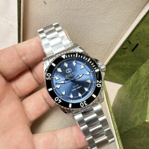 Đồng Hồ Gucci Dive Automatic Mặt Xanh Dương Replica Nam (1)