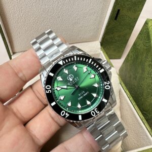 Đồng Hồ Gucci Dive Automatic Mặt Xanh Lá Cây Rep 11 Nam (2)