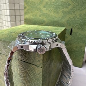 Đồng Hồ Gucci Dive Automatic Mặt Xanh Lá Cây Rep 11 Nam (2)