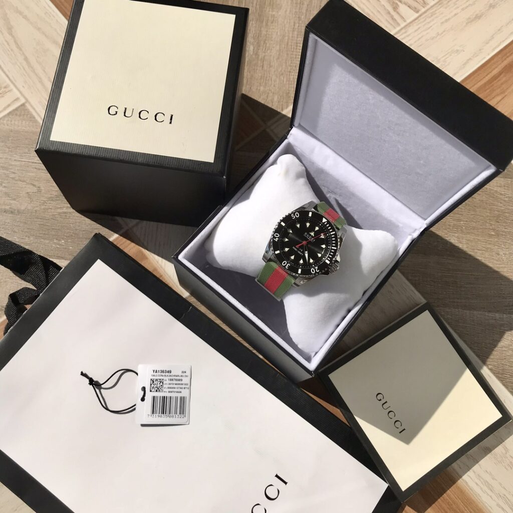 Đồng Hồ Gucci Dive Automatic Nam Dây Vải Siêu Cấp 40mm (7)