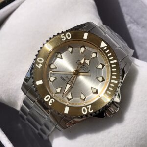 Đồng Hồ Gucci Dive Siêu Cấp Nam Dây Kim Loại Viền Vàng (4)