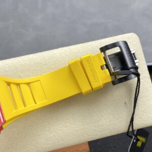 Đồng Hồ Richard Mille RM35-02 Carbon Dây Cao Su Màu Vàng R7 Factory