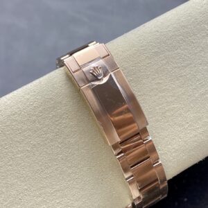 Đồng Hồ Rolex Daytona Rainbow Tinh Chỉnh 220 Grams Moissanite Ruby Sapphire 40mm (6)