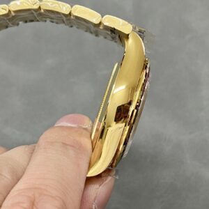 Đồng Hồ Rolex Daytona Rainbow Tùy Chỉnh 220 Grams Moissanite Ruby Sapphire 40mm (9)