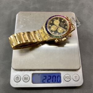 Đồng Hồ Rolex Daytona Rainbow Tùy Chỉnh 220 Grams Moissanite Ruby Sapphire 40mm (9)