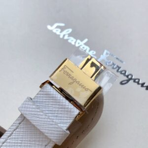 Đồng Hồ Salvatore Ferragamo Minuetto Mặt Xoay Màu Trắng 37mm (9)