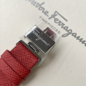 Đồng Hồ Salvatore Ferragamo Minuetto Nữ Dây Da Màu Đỏ 37mm (1)