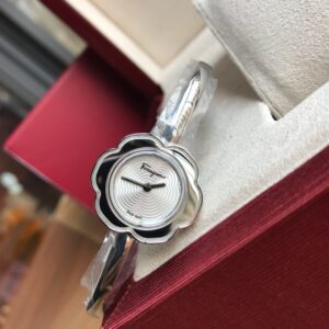 Đồng Hồ Salvatore Ferragamo Nữ Dây Kim Loại Dạng Lắc Bông Hoa 30mm (1)