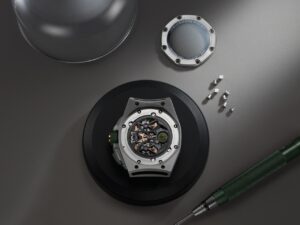 Royal Oak Concept Flying Tourbillon GMT Sự Đột Phá Từ Audemars Piguet Với Chất Liệu Ceramic Xanh