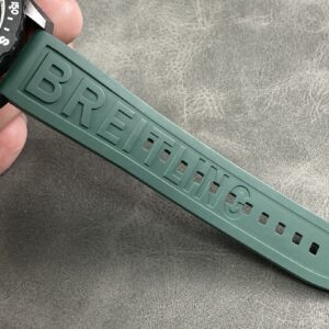 Đồng Hồ Breitling Endurance Pro Màu Xanh Lá Chế Tác Sợi Carbon 44mm (1)