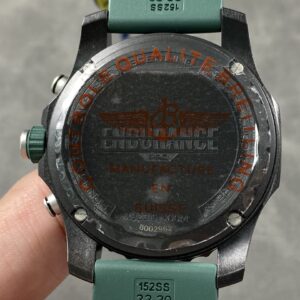 Đồng Hồ Breitling Endurance Pro Màu Xanh Lá Chế Tác Sợi Carbon 44mm (1)