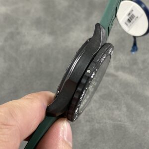 Đồng Hồ Breitling Endurance Pro Màu Xanh Lá Chế Tác Sợi Carbon 44mm (1)