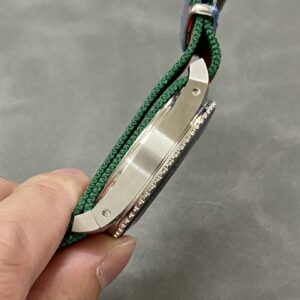 Đồng Hồ Gucci Dive YA136206 Nam Mặt Số Đen Siêu Cấp 45mm (2)