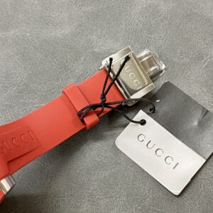 Đồng Hồ Gucci Dive YA136309 Nam Dây Cao Su Màu Đỏ 40mm (3)