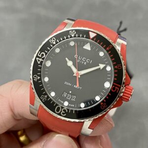 Đồng Hồ Gucci Dive YA136309 Nam Dây Cao Su Màu Đỏ 40mm (3)