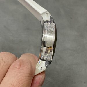 Đồng Hồ Gucci SYNC XXL Swiss White Striped Siêu Cấp 45mm (1)