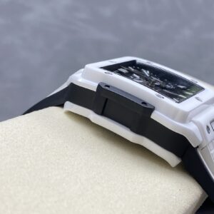 Đồng Hồ Hublot Square Bang Unico White Ceramic Replica Nhà Máy BBF 42mm (9)