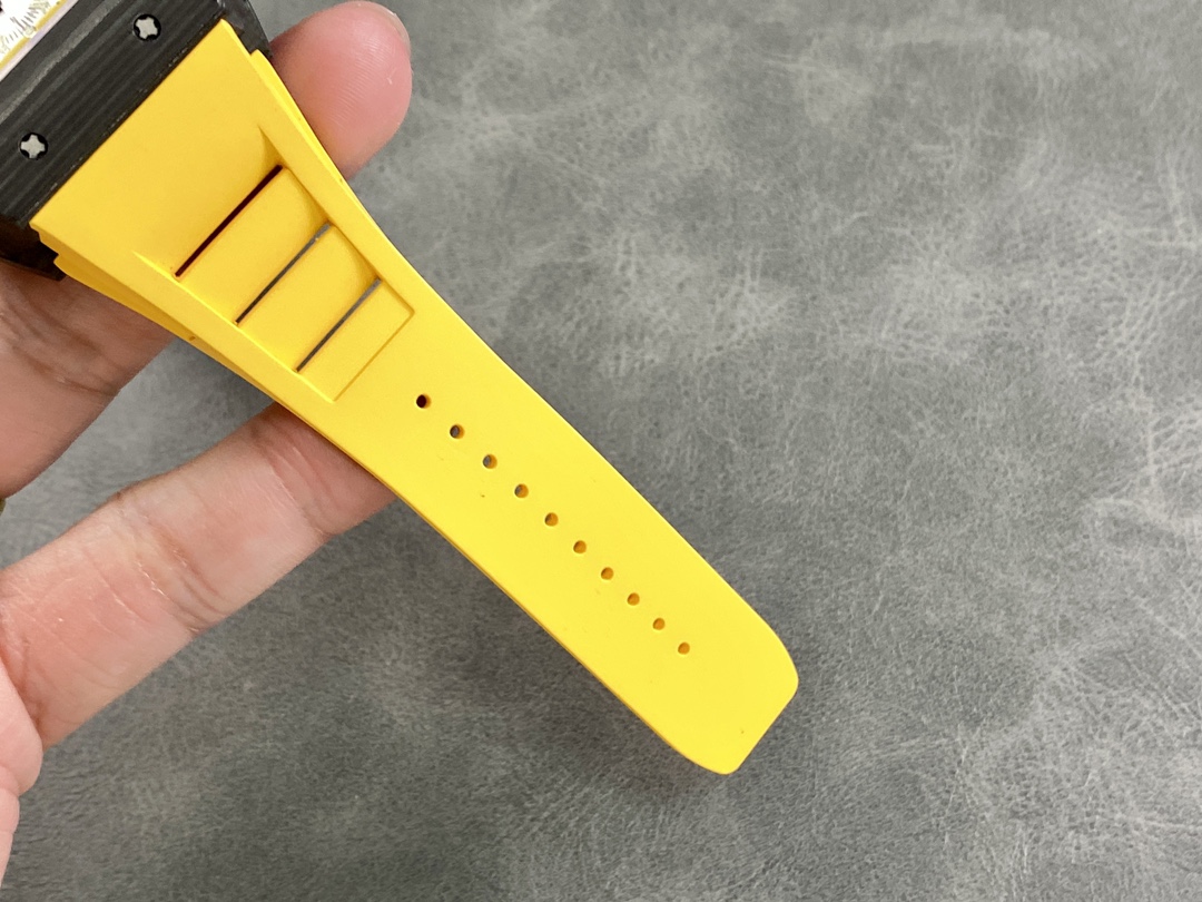 Đồng Hồ Richard Mille RM011 Chronograph Replica 11 Nhà Máy KV 43x50mm (10) Đồng Hồ Richard Mille RM011 Chronograph Replica 11 Nhà Máy KV 43x50mm (2)