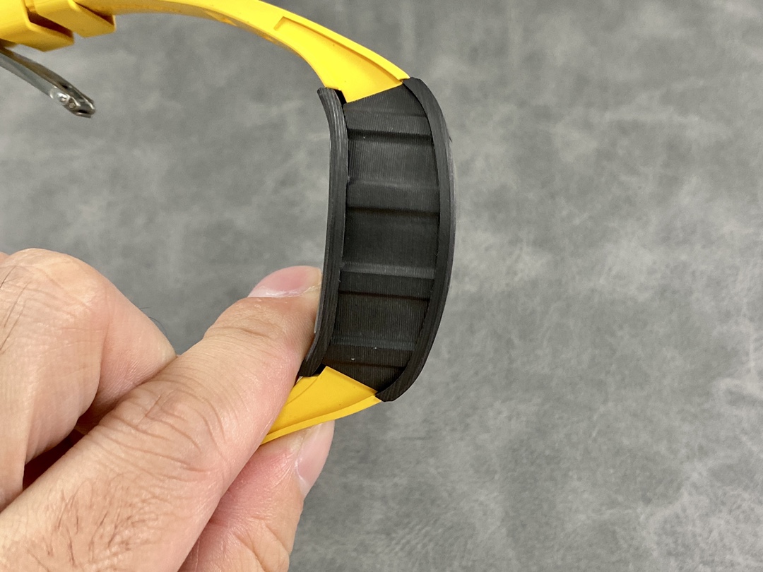 Đồng Hồ Richard Mille RM011 Chronograph Replica 11 Nhà Máy KV 43x50mm (5) Đồng Hồ Richard Mille RM011 Chronograph Replica 11 Nhà Máy KV 43x50mm (2)