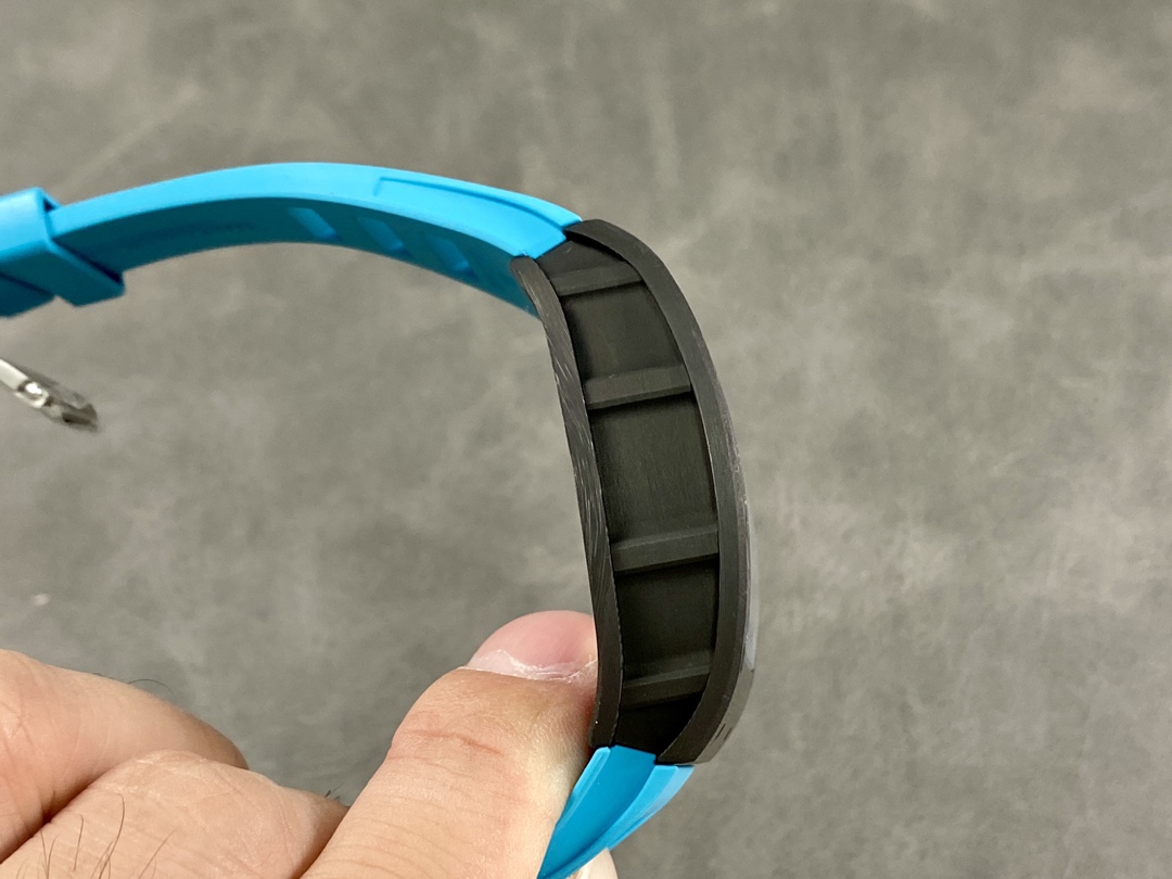 Đồng Hồ Richard Mille RM055 Asia Bubba Watson Rep 11 Nhà Máy ZF 43x50mm (1)