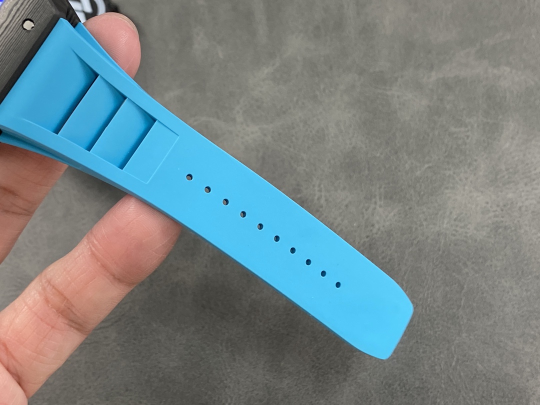 Đồng Hồ Richard Mille RM055 Asia Bubba Watson Rep 11 Nhà Máy ZF 43x50mm (5) Đồng Hồ Richard Mille RM055 Asia Bubba Watson Rep 11 Nhà Máy ZF 43x50mm (2)