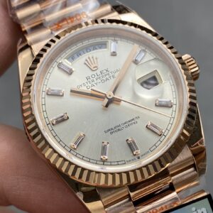 Đồng Hồ Rolex Day-Date Mặt Số Bạc Đính Đá Máy Caliber 3255 QF 36mm (1)