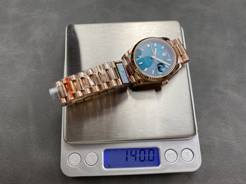 Đồng Hồ Rolex Day-Date Mặt Số Xanh Cọc Đính Đá Máy Caliber 3255 QF 36mm (2)