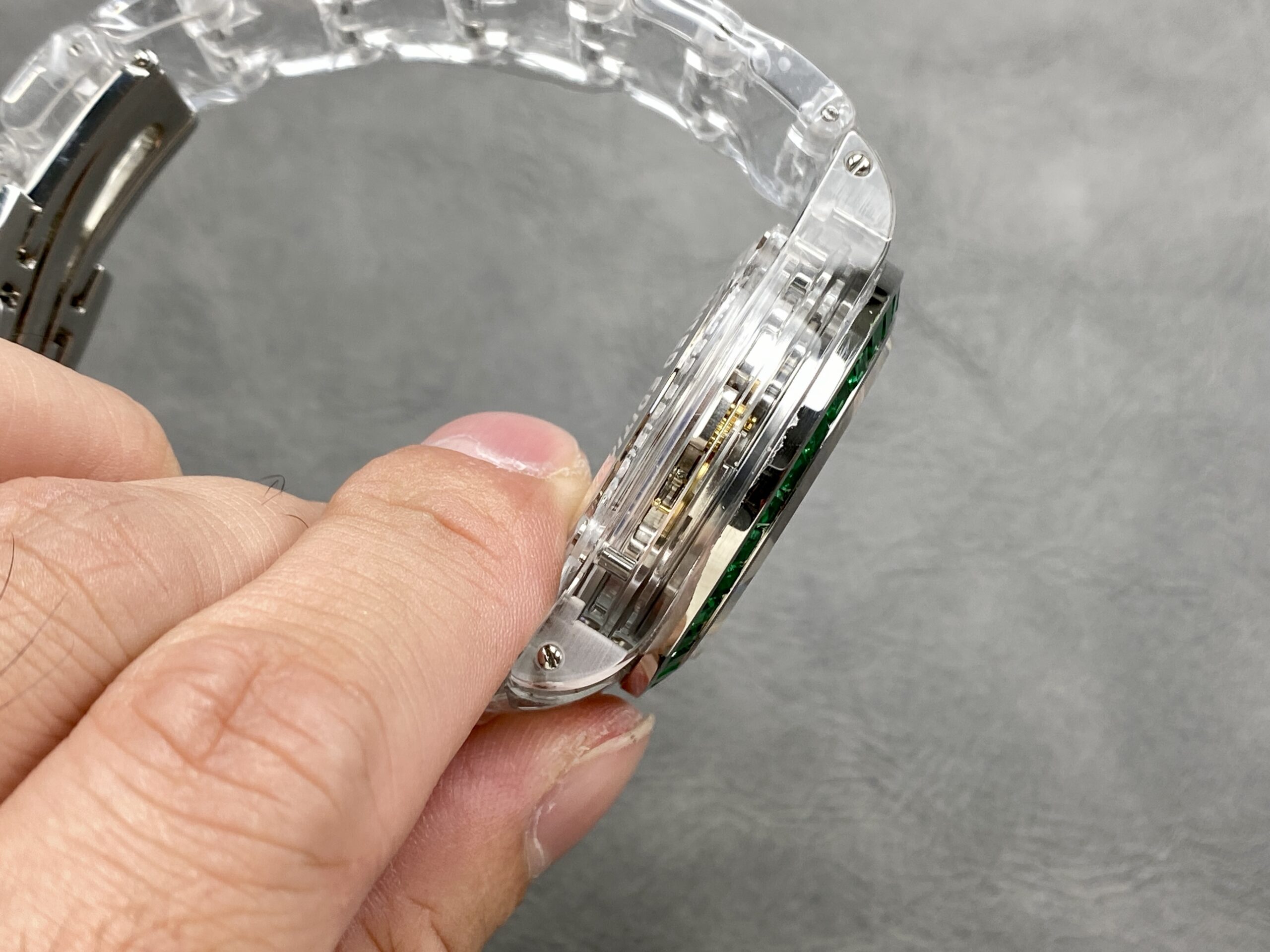 Đồng Hồ Rolex Daytona AET Remould Dragon Tùy Chỉnh Sapphire Đá Quý (6) Đồng Hồ Rolex Daytona AET Remould Dragon Tùy Chỉnh Sapphire Đá Quý (6)