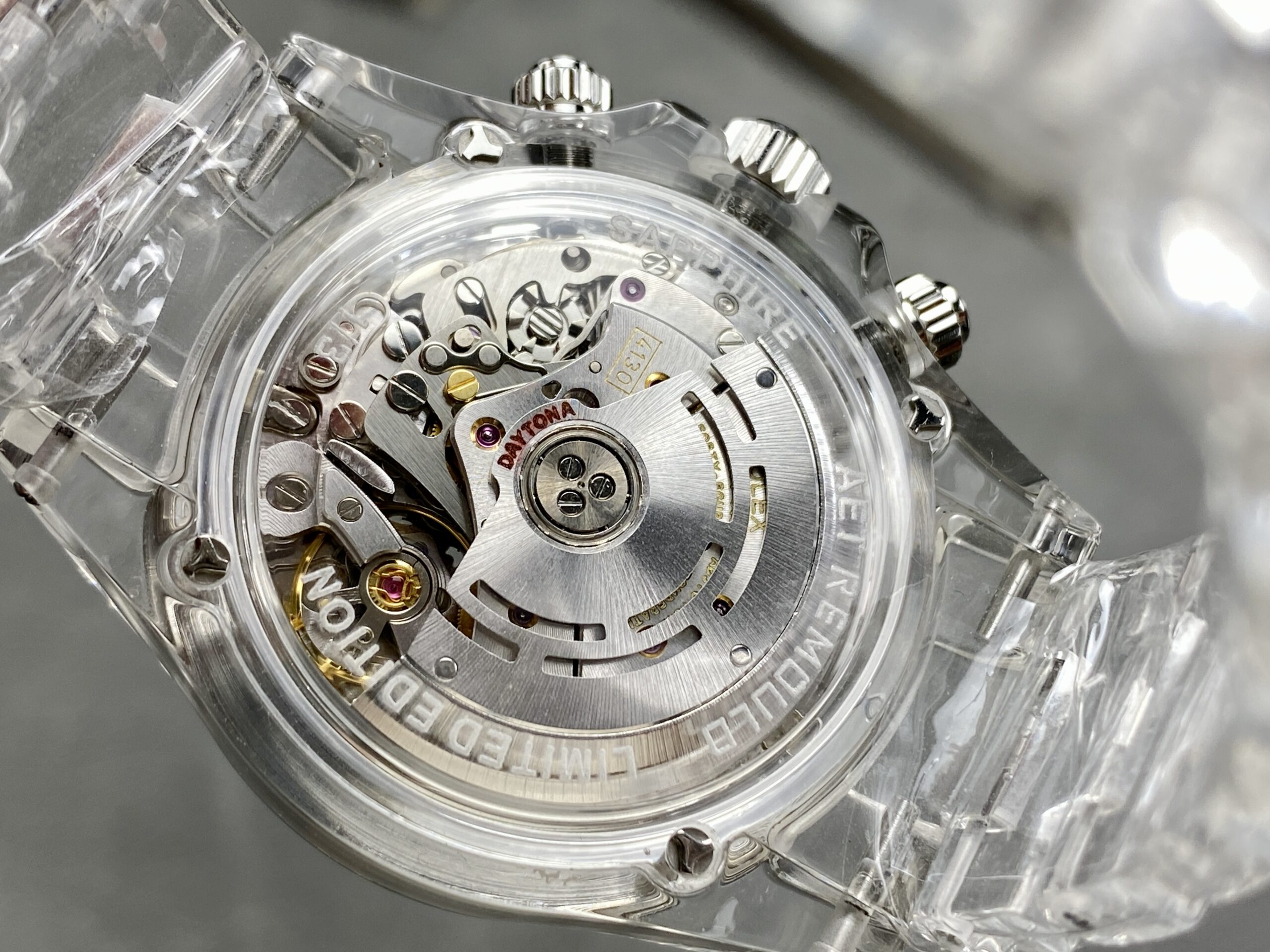 Đồng Hồ Rolex Daytona AET Remould Dragon Tùy Chỉnh Sapphire Đá Quý (8) Đồng Hồ Rolex Daytona AET Remould Dragon Tùy Chỉnh Sapphire Đá Quý (8)