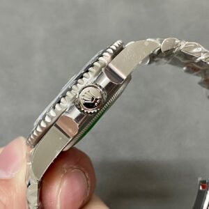 Đồng Hồ Rolex GMT Master II 126710GRNR Replica Nhà Máy Clean 40mm (2)