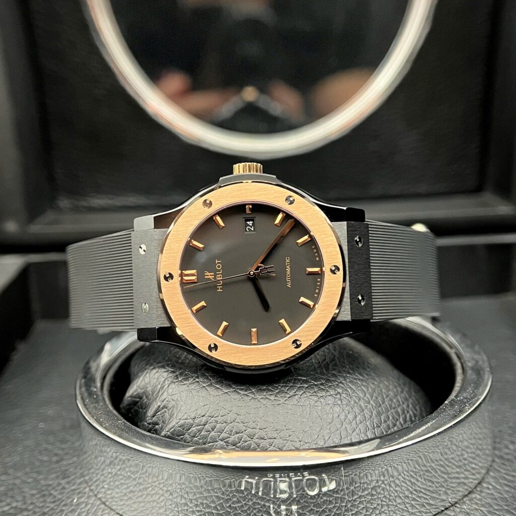 ¿Qué Son los Relojes Replica ¿Deberías Usar Relojes Fake (2)