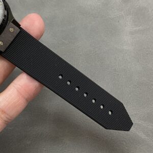 Đồng Hồ Hublot Classic Fusion Ceramic Màu Đen Nhà Máy HB 38mnm (1)