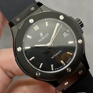 Đồng Hồ Hublot Classic Fusion Ceramic Màu Đen Nhà Máy HB 38mnm (1)