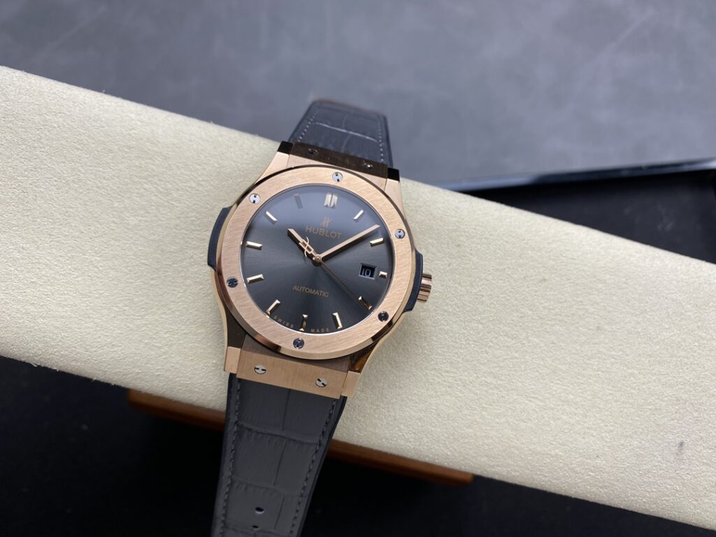 Đồng Hồ Hublot Classic Fusion King Gold Màu Xám Nhà Máy HB 42mm (3)