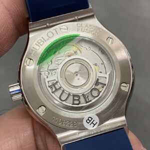 Đồng Hồ Hublot Classic Fusion Titanium Màu Xanh Dương Nhà Máy HB 38mnm (1)