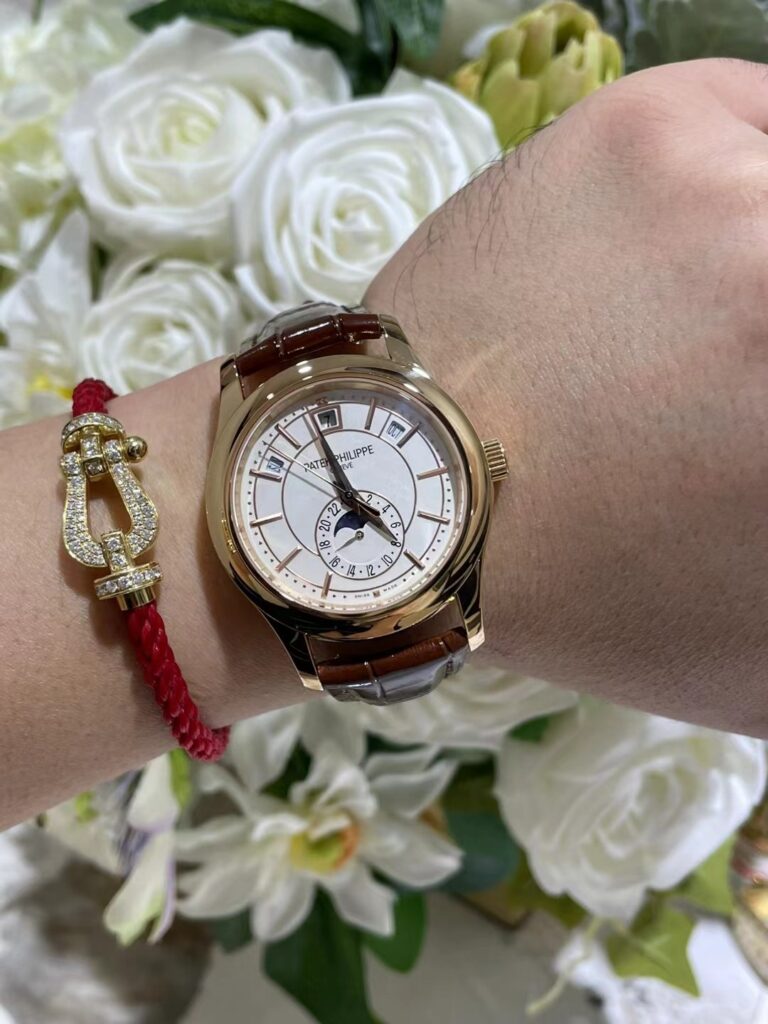 Đồng Hồ Patek Philippe Complications 5205R Bọc Vàng Hồng 18K 40mm (1)