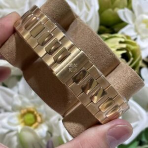 Đồng Hồ Patek Philippe Nautilus 5723 Độ Máy + Mặt Số + Đính Moissanite + Bọc Vàng 40mm (8)