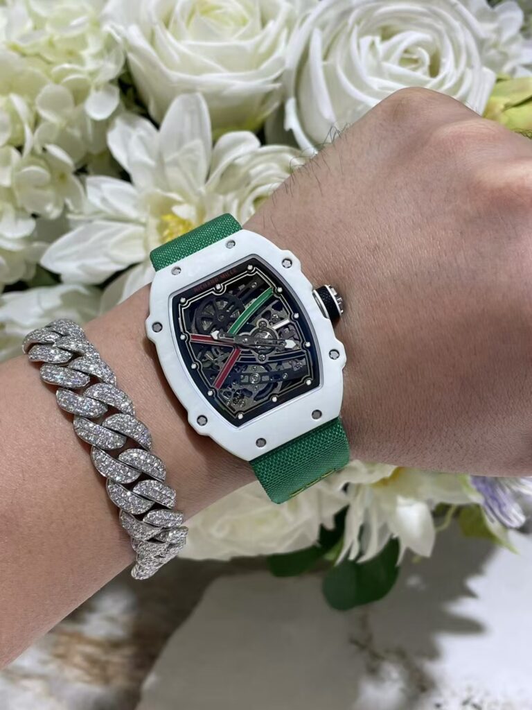 Đồng Hồ Richard Mille RM67-02 Charles Leclerc Carbon Trắng Tùy Chỉnh (1)