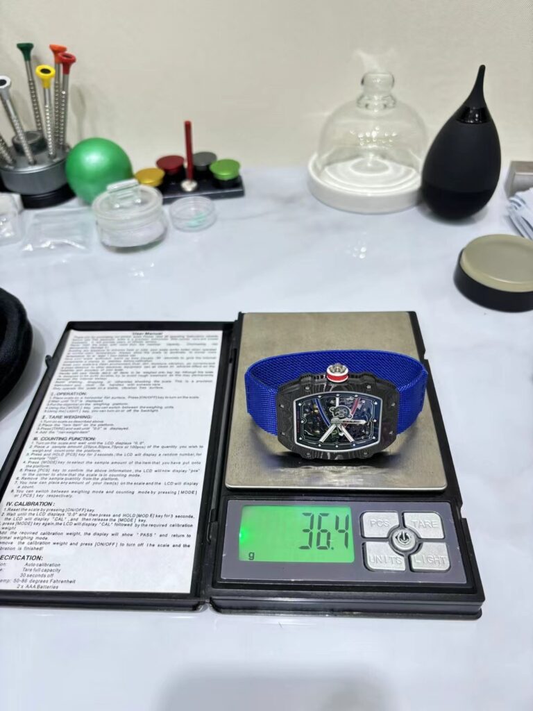 Đồng Hồ Richard Mille RM67-02 Chế Tác Carbon Đen Mỏng 7.8mm Nhẹ 37 Grams (1)