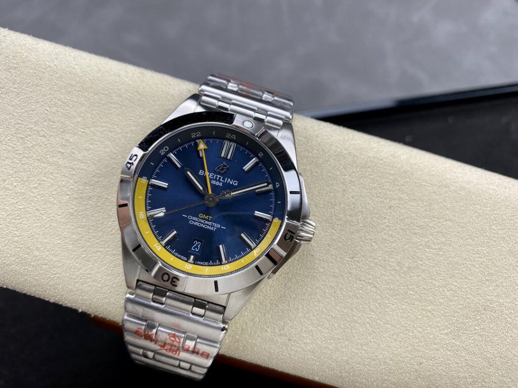 Đồng Hồ Breitling Chronomat GMT A323981A1C1A1 Replica Cao Cấp Nhất 40mm (1)