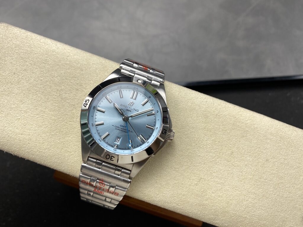 Động Hồ Breitling Chronomat GMT Replica 11 Mặt Xanh Băng Xưởng BLS 40mm (2)