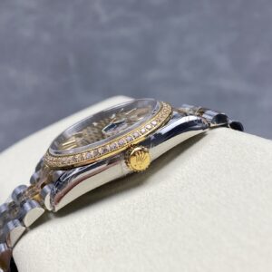 Đồng Hồ Rolex DateJust 126283RBR Mặt Số Vàng Gấp Nếp Đính Đá VS Factory 36mm (9)