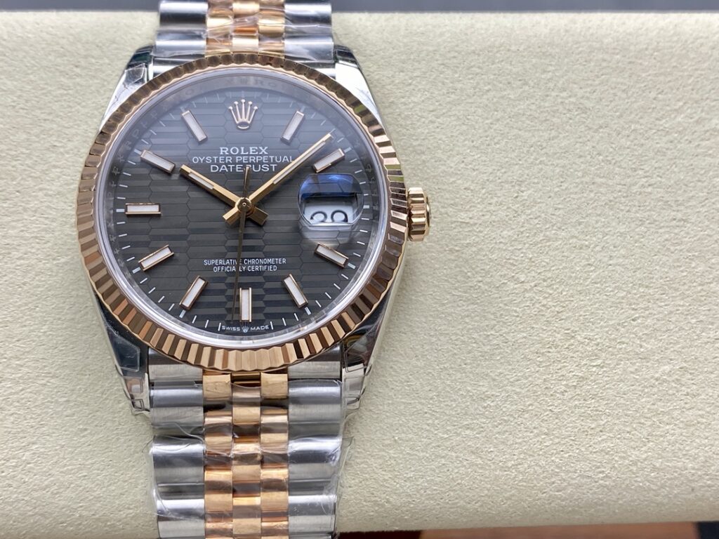 Đồng Hồ Rolex DateJust 126331 Mặt Số Xám Gấp Nếp Replica Nhà Máy VS 36mm (7)